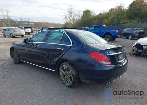 2018 Mercedes-Benz C 300 4Matic from USA, damaged, VIN 55SWF4KB0JU275450